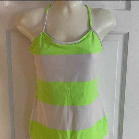 Lululemon Power Y Tank - Picture 3 of 9